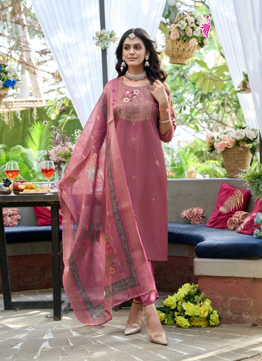 Premium Gajji Silk Embroidered Set with Organza Zari Dupatta