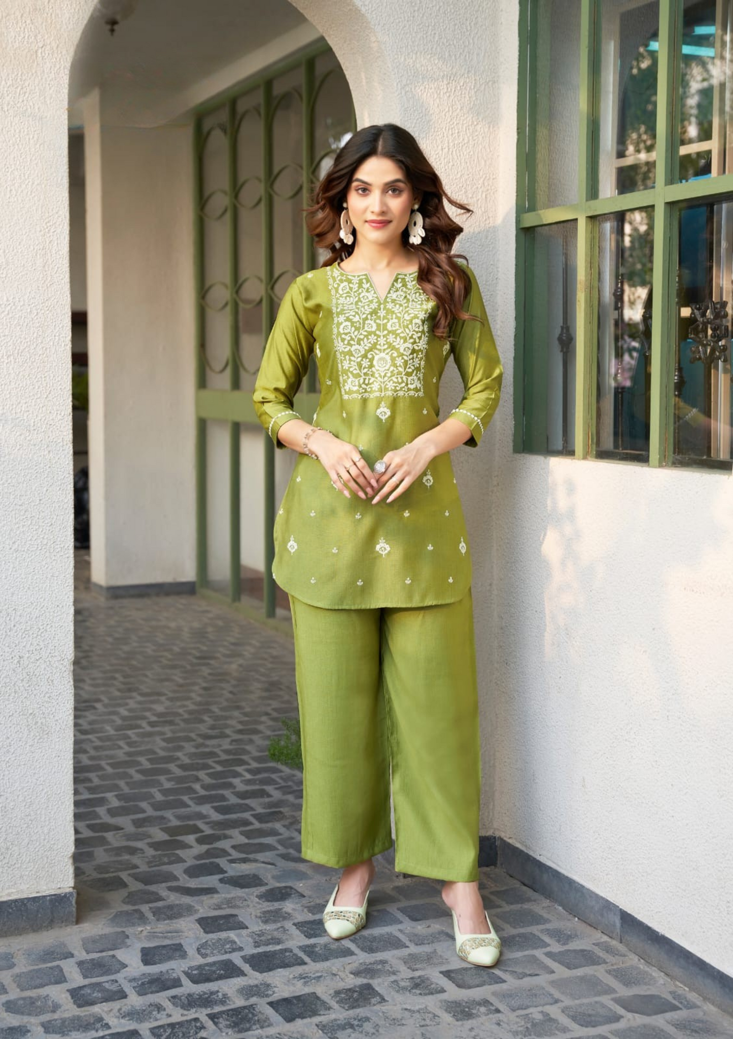 Fancy Co-ord Set – Luxurious & Elegant