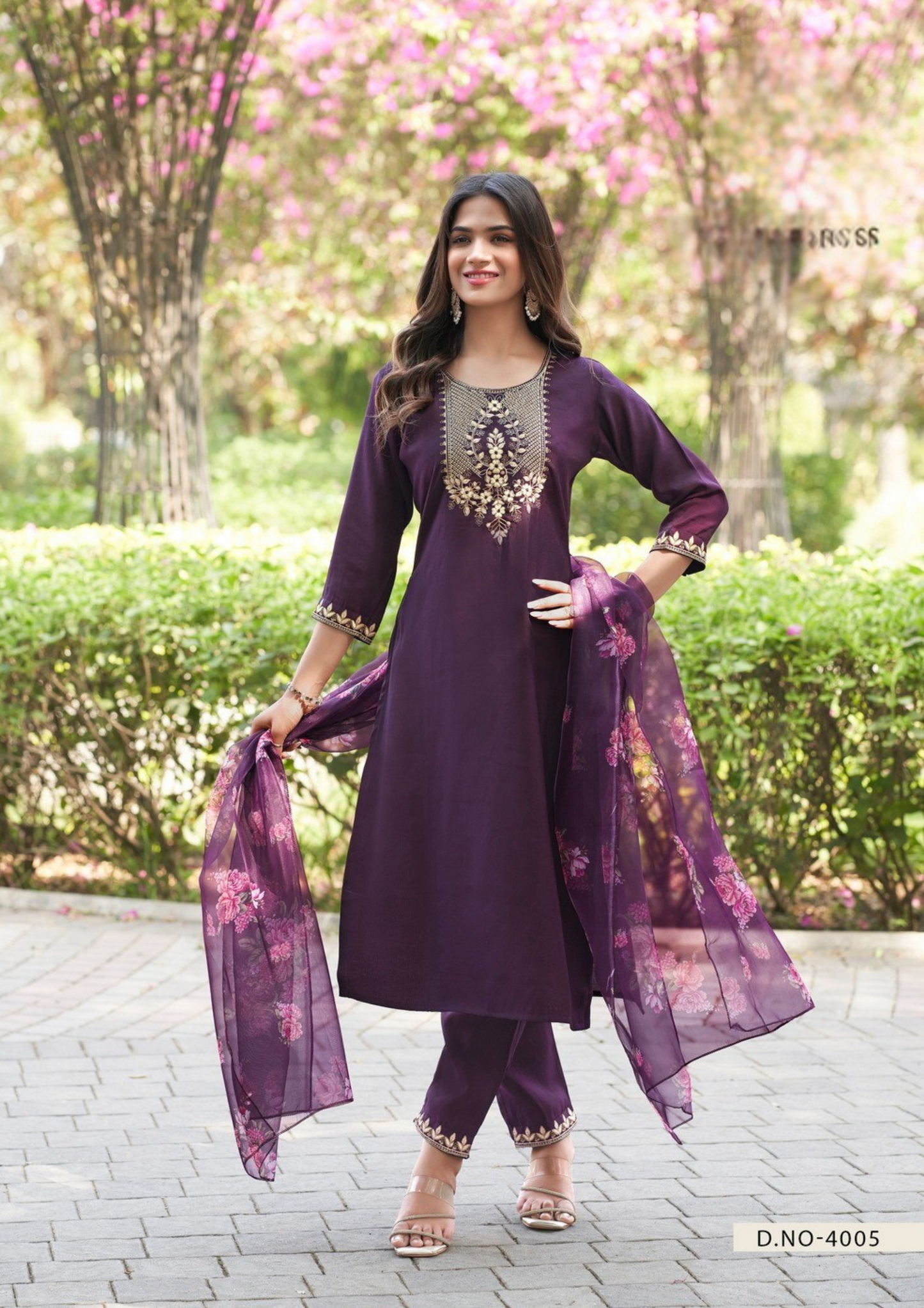 Elegant Straight Kurti Set with Pant & Dupatta – Roman Silk Collection