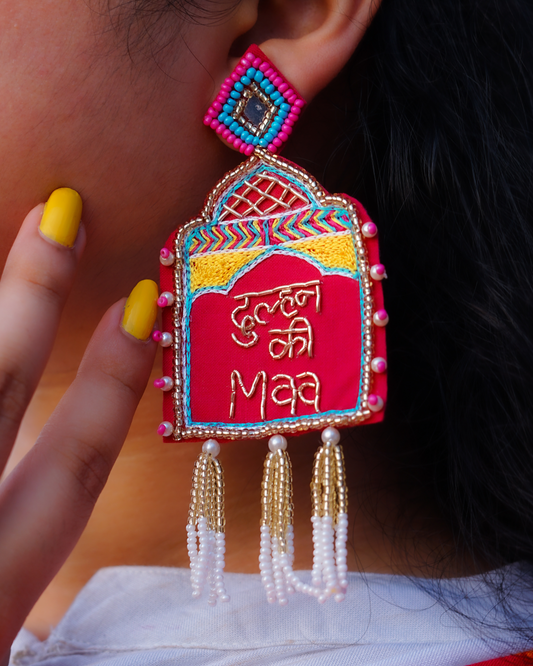 Desisnitch Handmade Bride's Queen Earrings