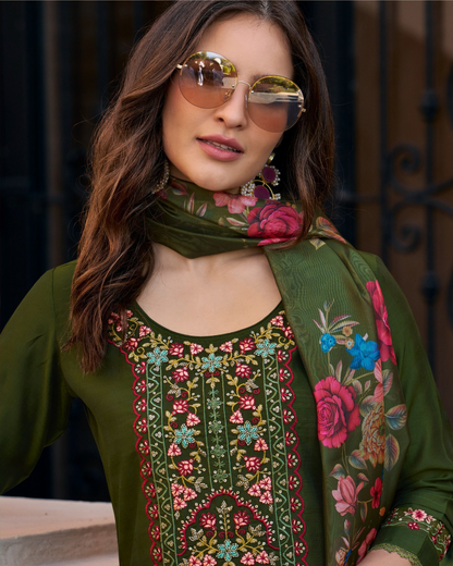 Handwork And Embroidery On Viscouse Silk Fabrics