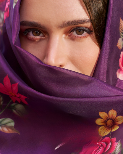 Handwork And Embroidery On Viscouse Silk Fabrics