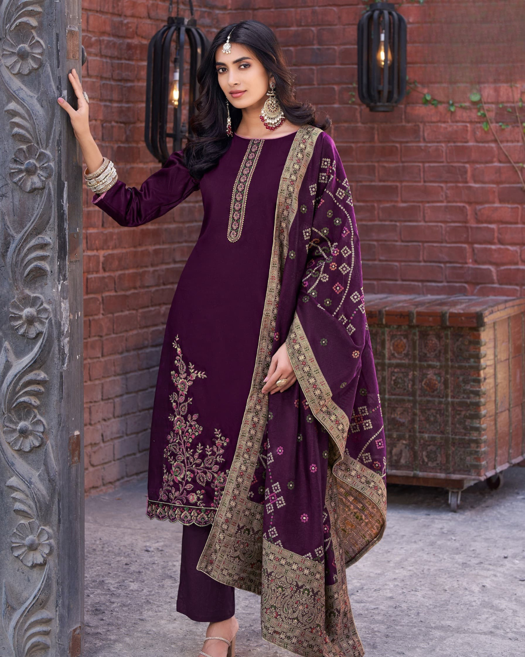 New Launch – GLOSSY TOUCH-4 Designer Suits