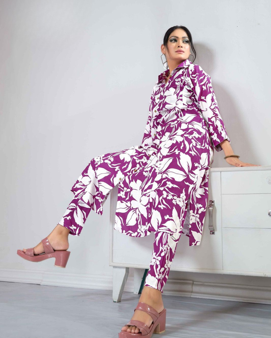 🌸 Premium Co-ord Set – Top & Bottom 🌸