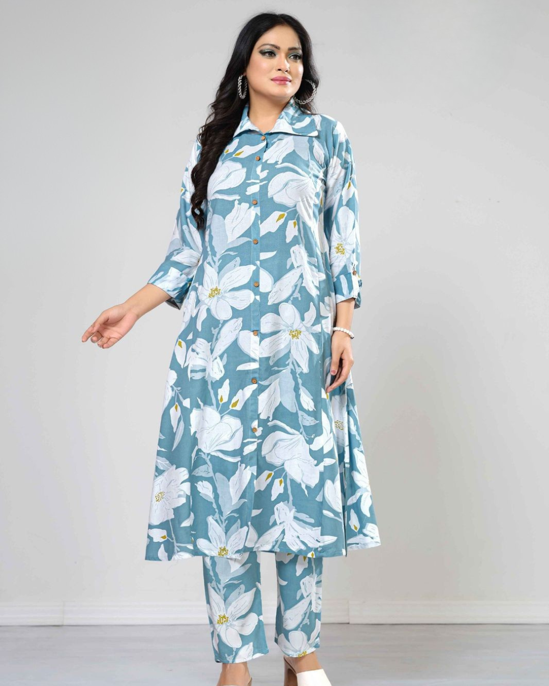 🌸 Premium Co-ord Set – Top & Bottom 🌸