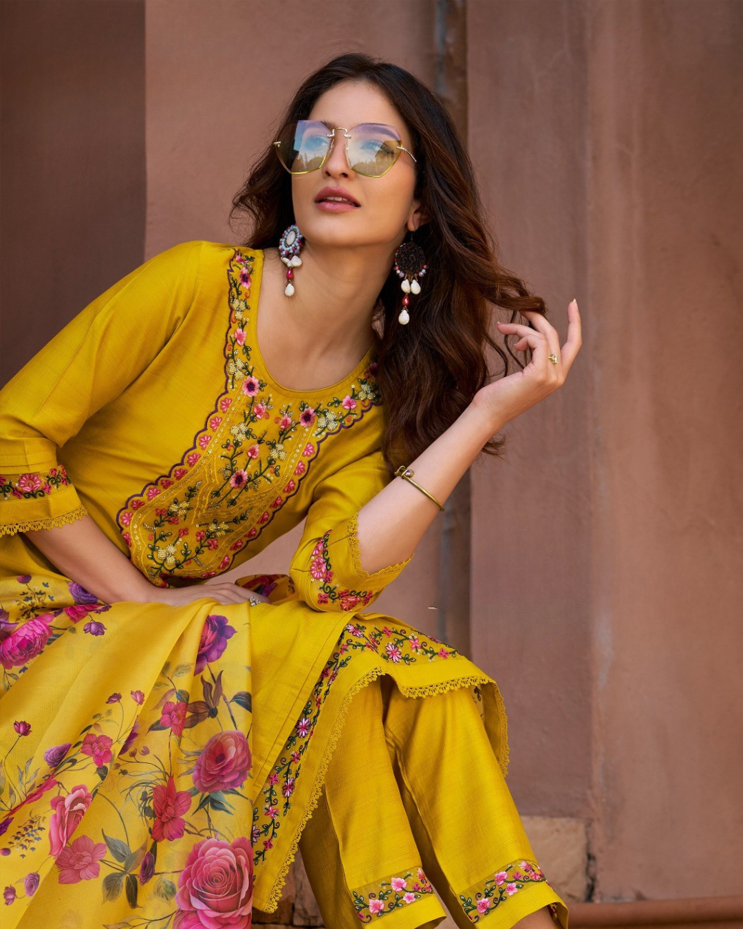 Handwork And Embroidery On Viscouse Silk Fabrics