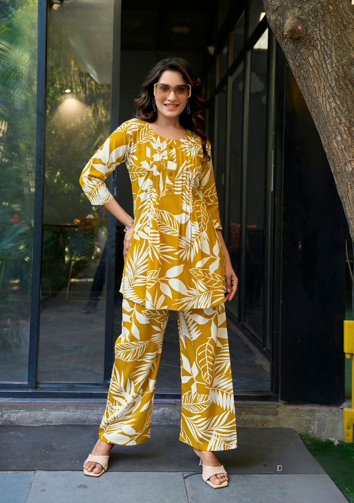 TIPS & TOPS Presents – VIONA Vol 02