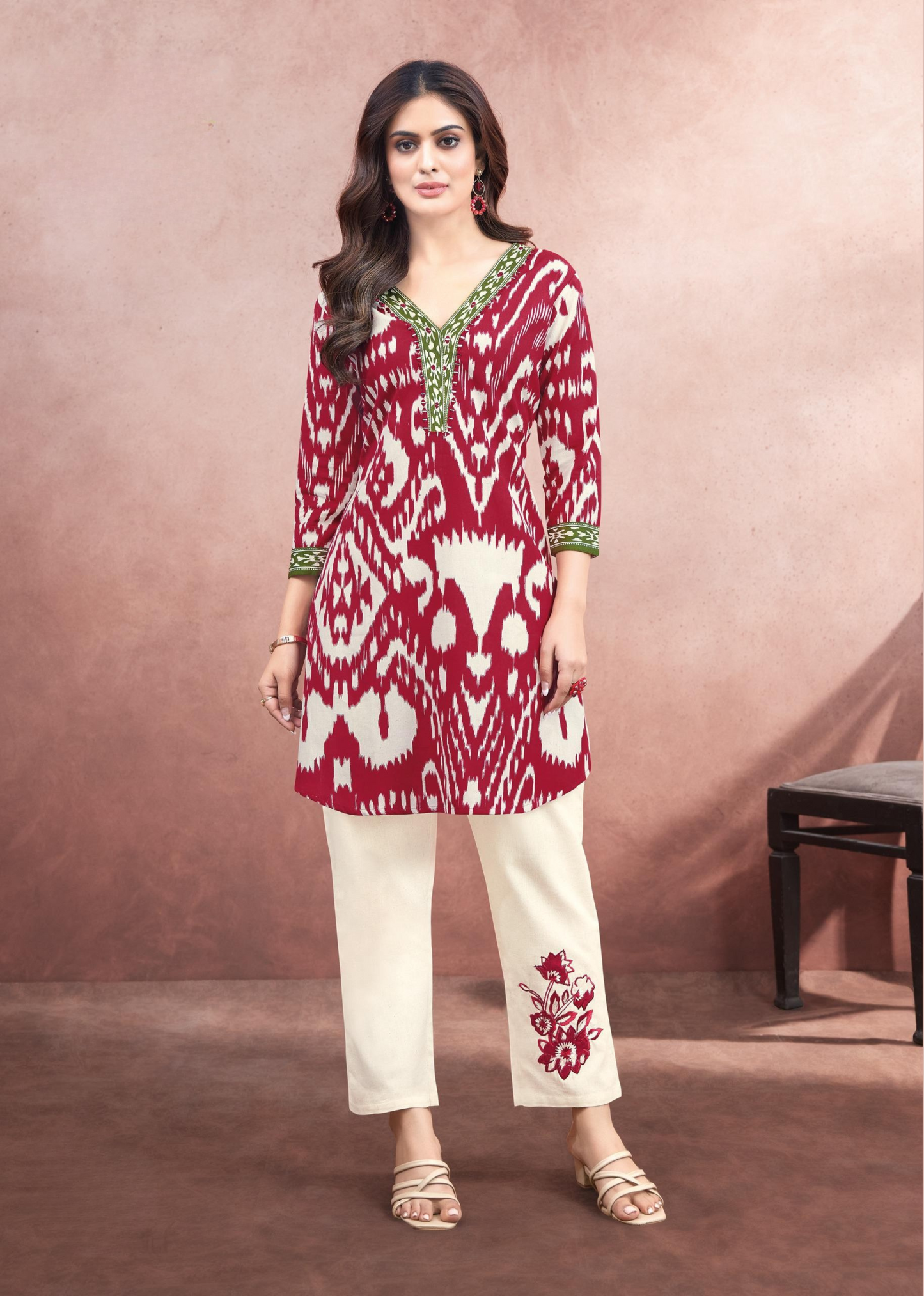 Viola Bloom Printed Kurta Set