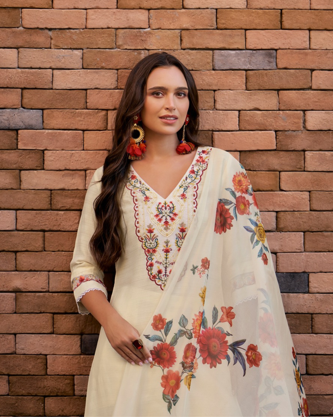 Handwork And Embroidery On Viscouse Silk Fabrics