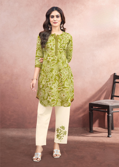 Viola Bloom Printed Kurta Set