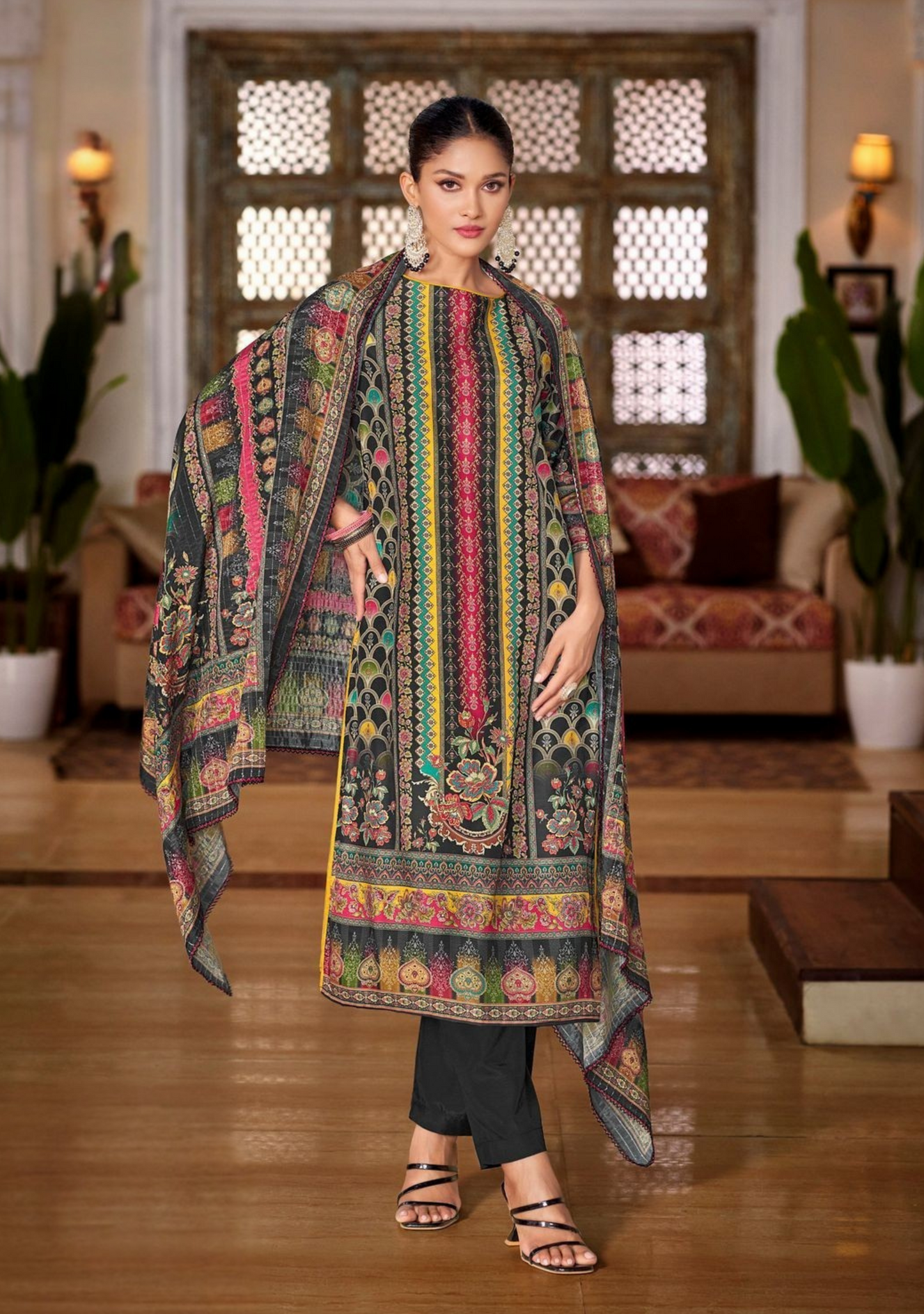 Elegant Maslin Digital Print Suit with Aari Mirror Work