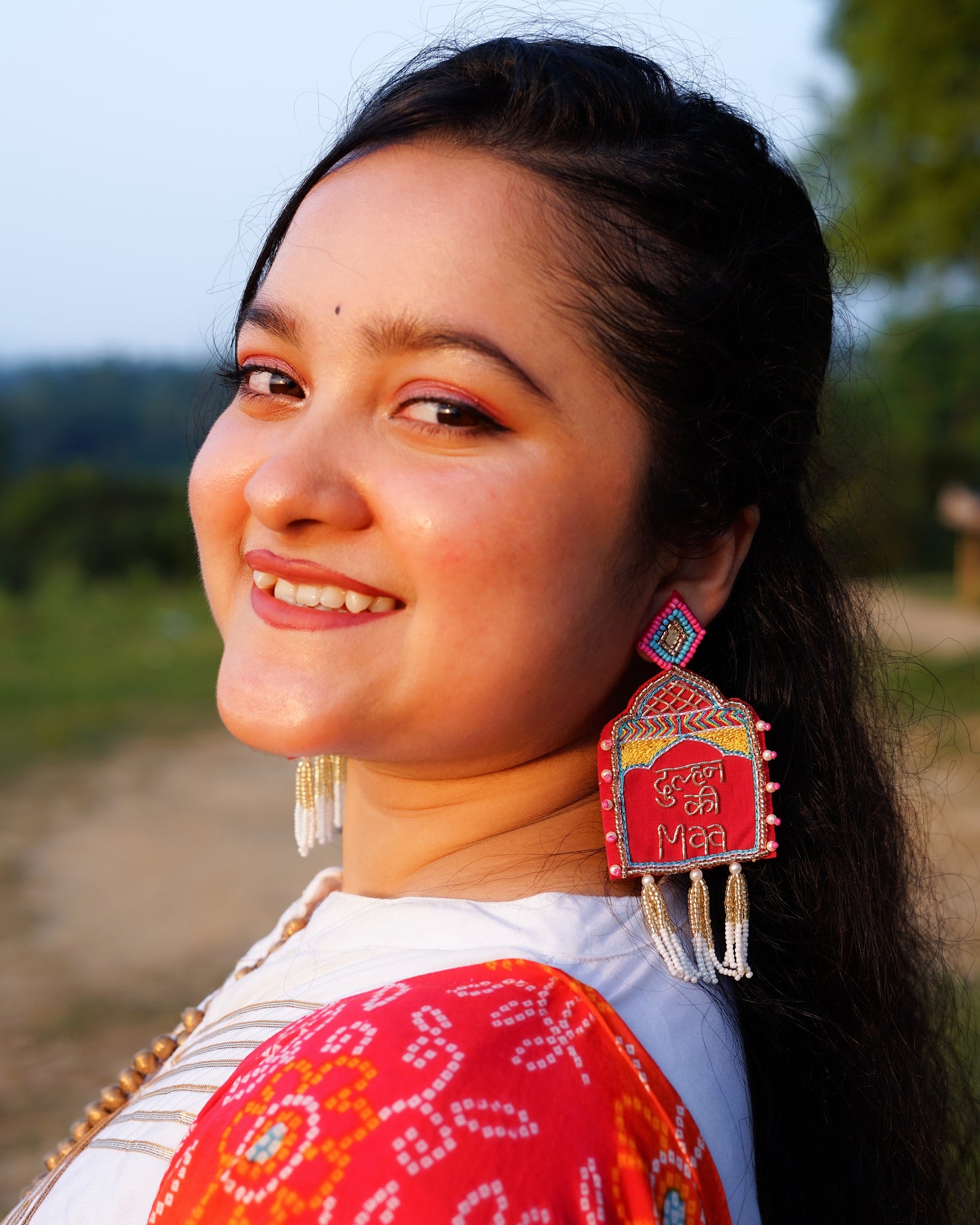 Desisnitch Handmade Bride's Queen Earrings