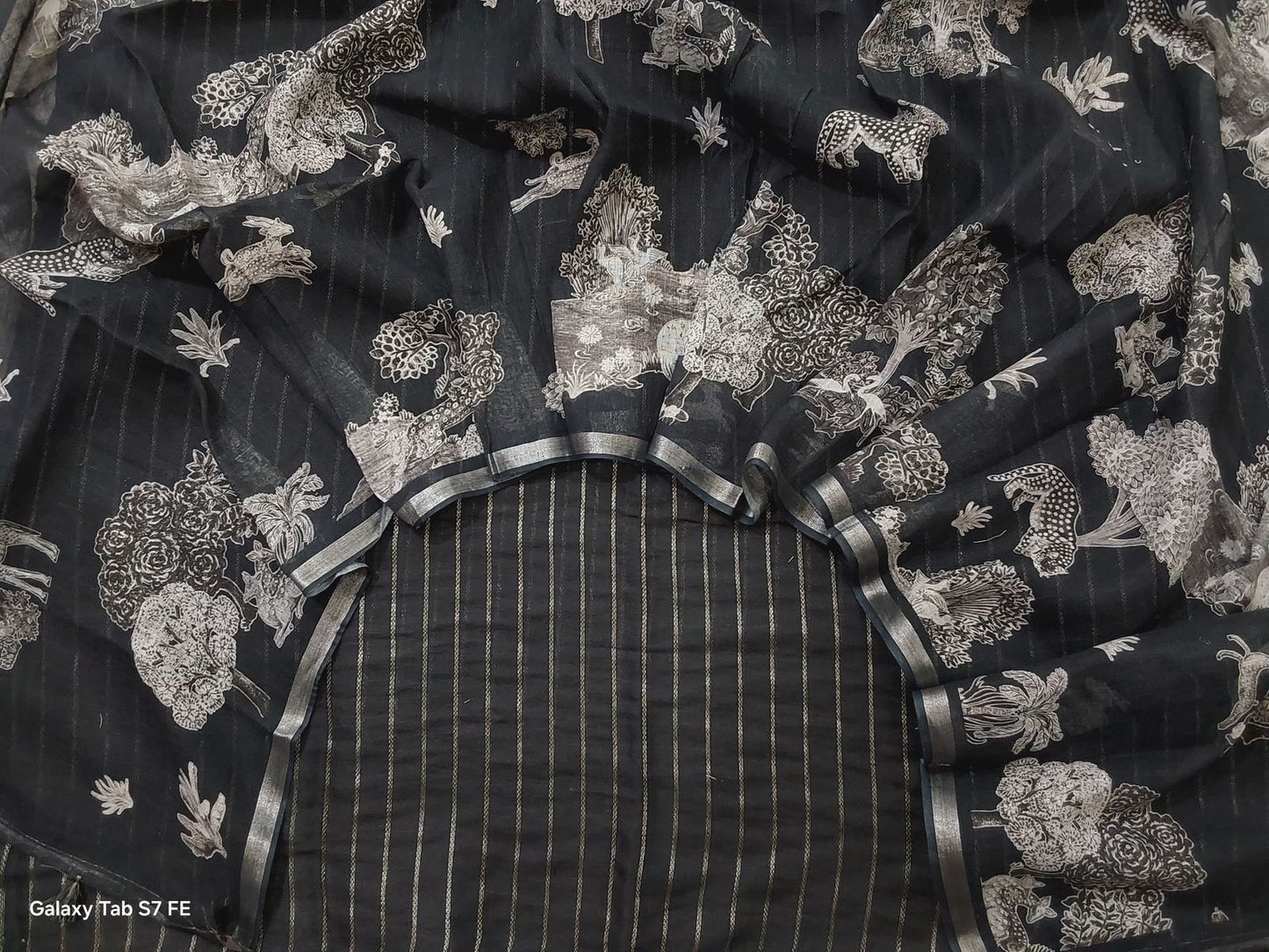 Premium Pure Linen – 3 Pc Unstitched Suit Set