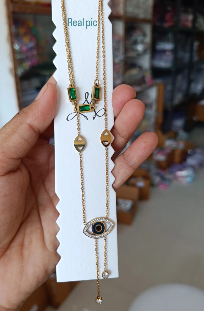 Anti tarnishing adjustable necklace